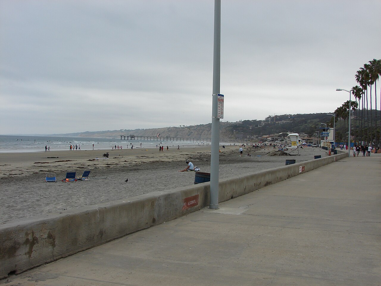 North along La Jolla Shores beach, Apr 11